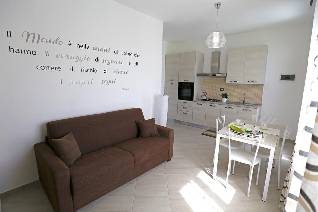 Le Zagare Apartment Lascari Exterior photo