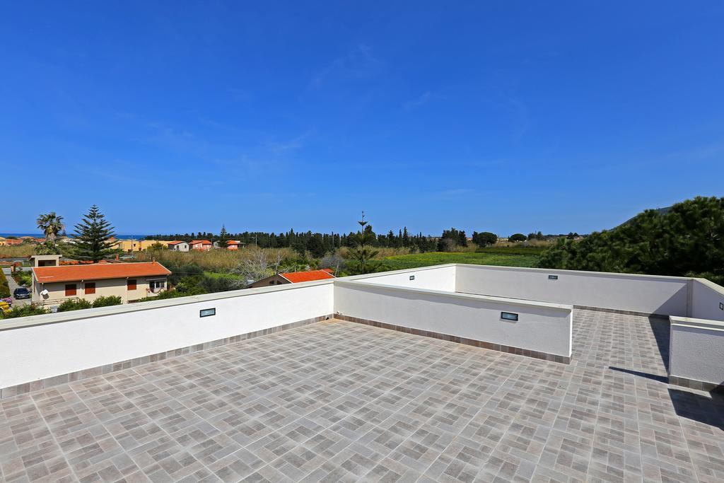 Le Zagare Apartment Lascari Exterior photo