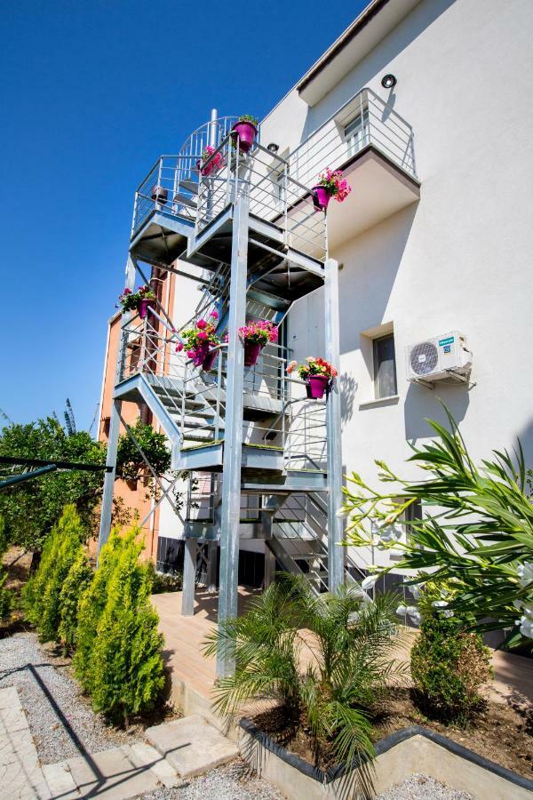 Le Zagare Apartment Lascari Exterior photo