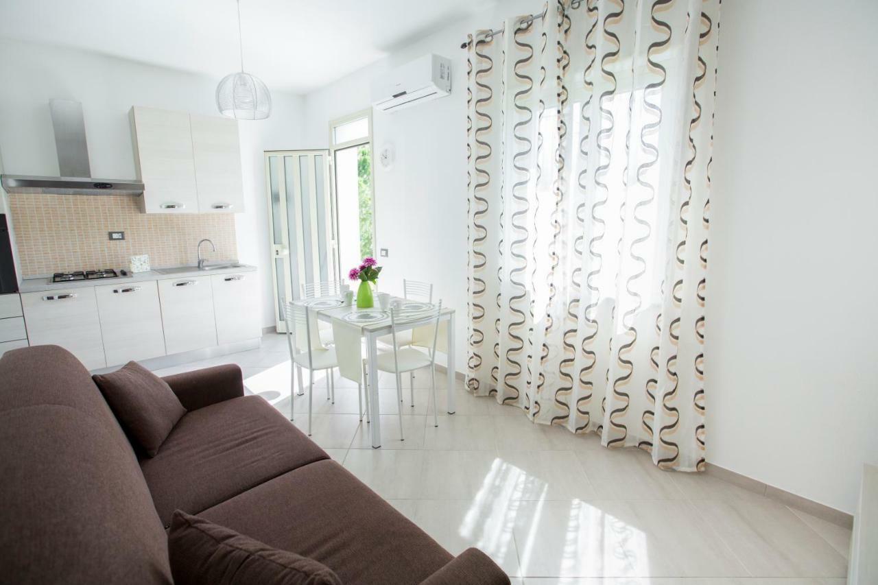 Le Zagare Apartment Lascari Exterior photo